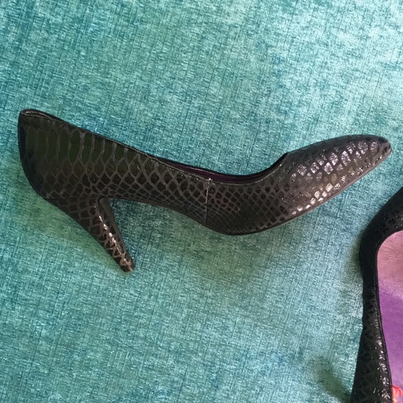 Faryl Robin Snake Print Heels - Picture 2 of 5
